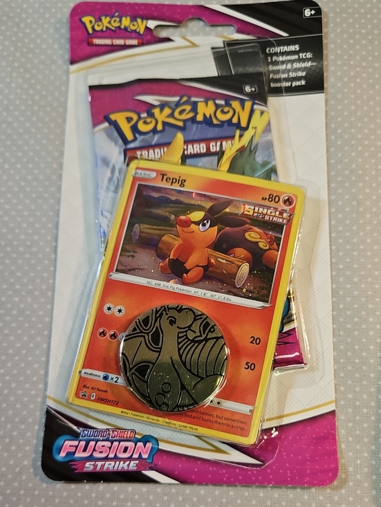 pokmon tcg sword & shield fusion strike booster pack TCG: Shield: Strike: 3 Blister gwent cards Pokemon Fusion Strike Build &